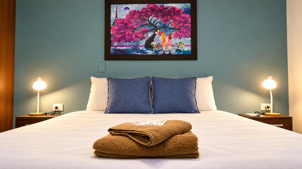 Park View Hostel & Suites - 1