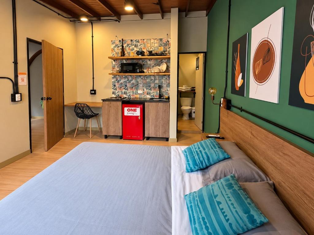 Hospedaje cerca al Centro Comercial los Molinos en Medellín - ONE203 By Roots Rentals - 2