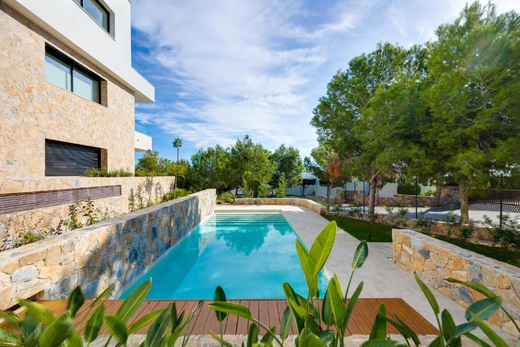 Precioso piso con piscina climatizada,las Colinas - 5