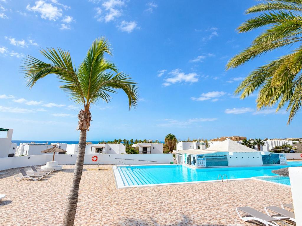 Casahost Ocean Blue Pool View - 3