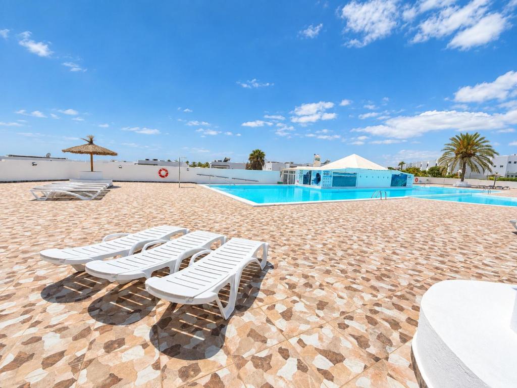 Casahost Ocean Blue Pool View - 1