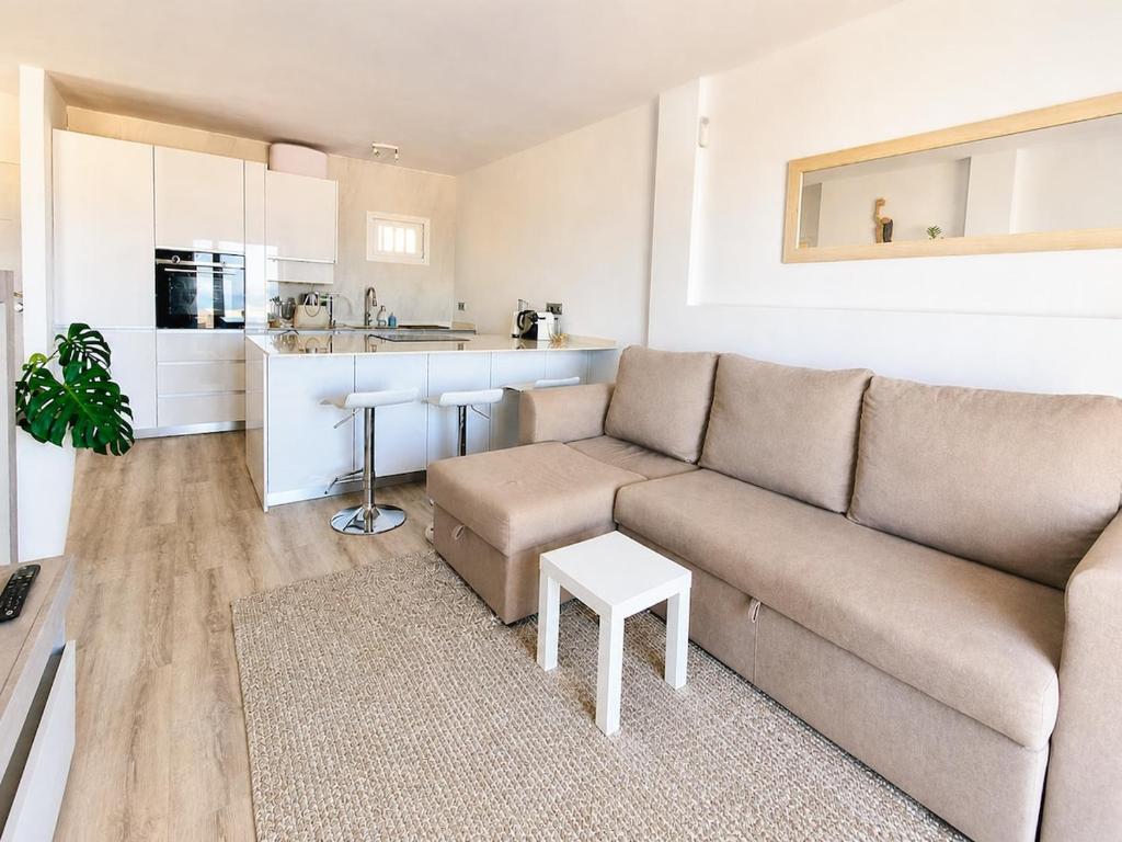 Ocean View, Bright & Modern apt, big terrace - 2