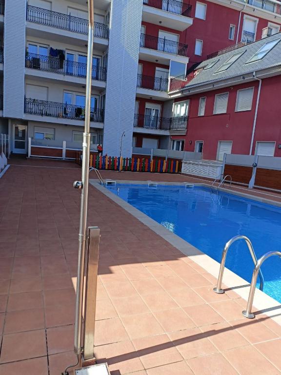 EnFOZ MARINA CENTRO Piscina y Parking - 2