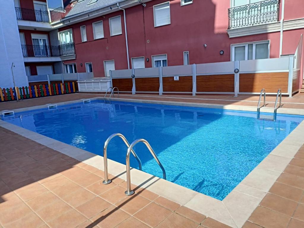 EnFOZ MARINA CENTRO Piscina y Parking - 4