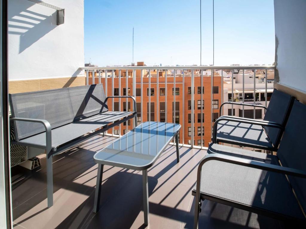 Spacest - Carrer de Carcaixent A - 5