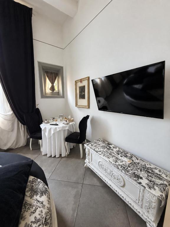 AB Suite Innovative Design B & B - 2