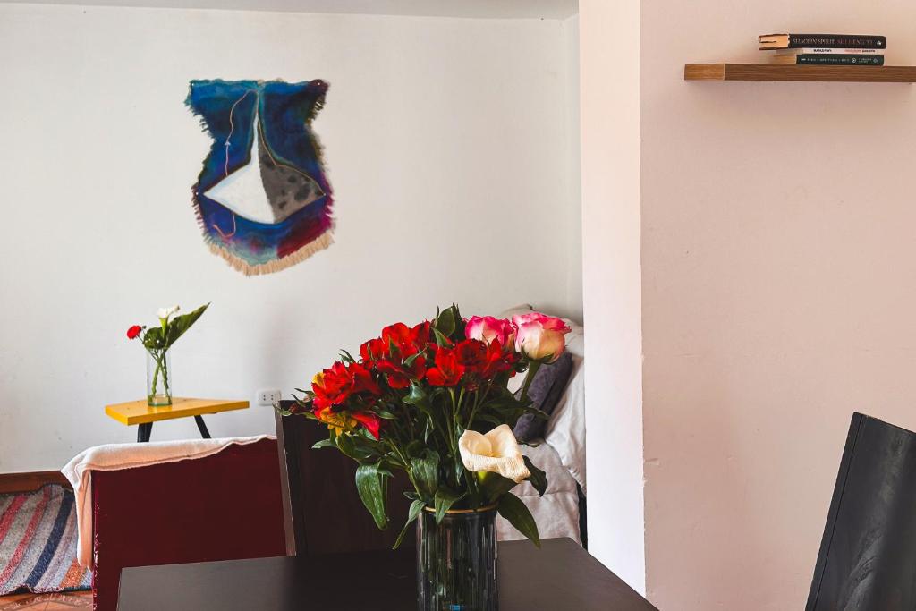 Creative Home in Rinconada Pisac - private rooms with shared garden & balcony - 5