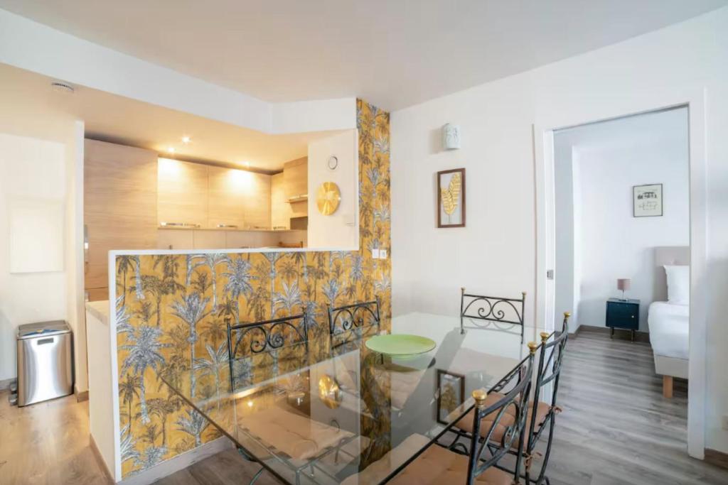 Appartement moderne avec terrasse et parking - 3