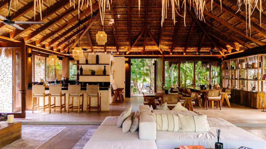 Casa Xik'Nal - Luxury Beach Front Villa - 3