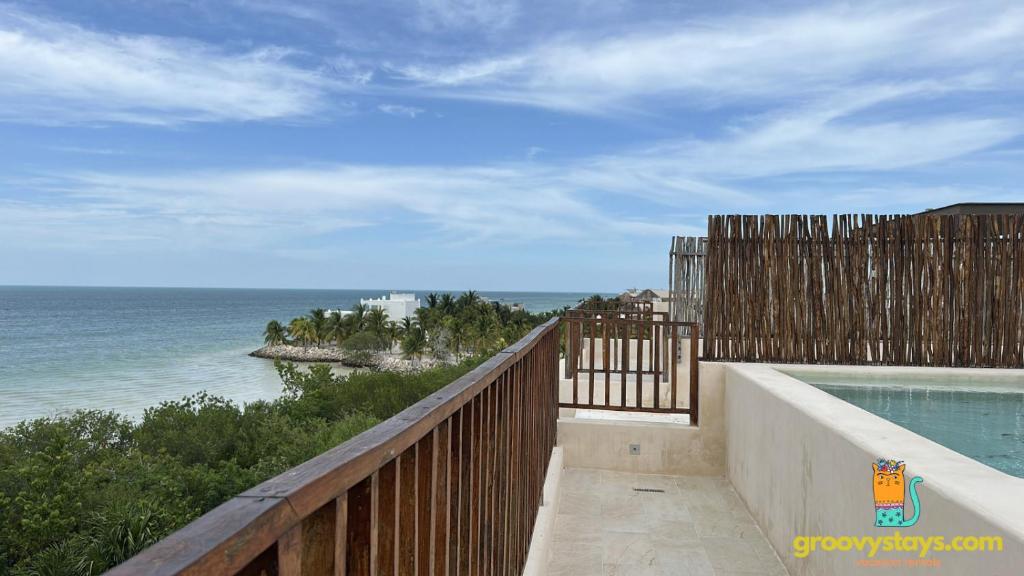 Oceanview Penthouse w Private Pool - 4