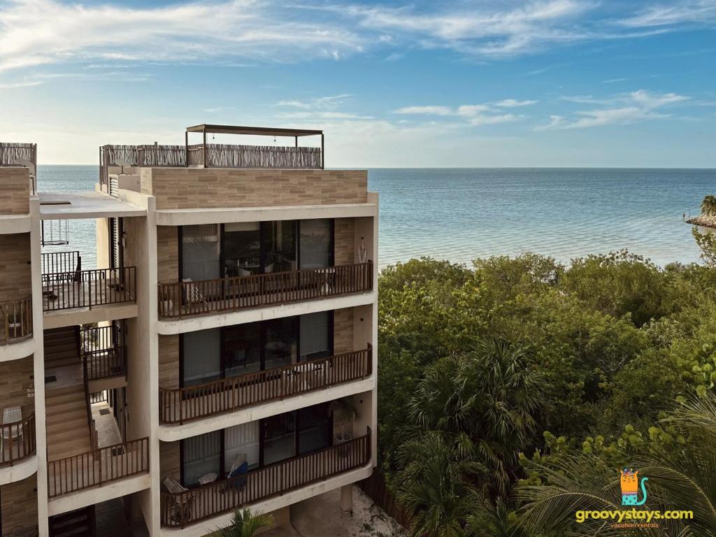 Oceanview Penthouse w Private Pool - 5
