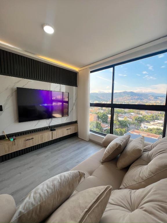 Apartamento de lujo con excelente vista, sur de Cali - 1