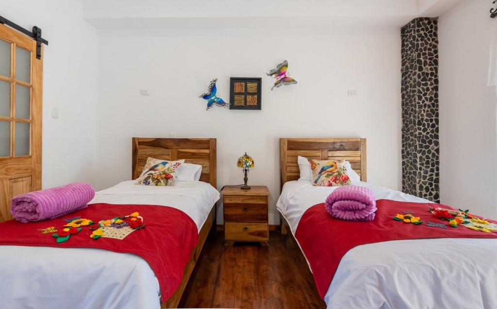 La Chapolera with Hot Tub and Free Private Parking - 2