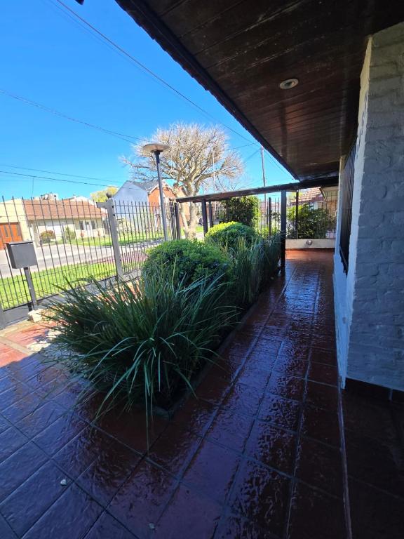 Casa Familiar en Constitución, Pileta, Parque y Quincho - 5