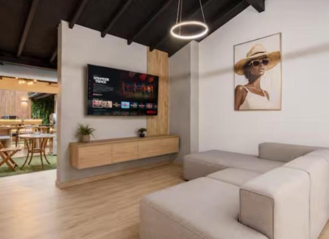 6 habitaciones con Jacuzzi, lavadora y secadora Poblado, Medellin - 4