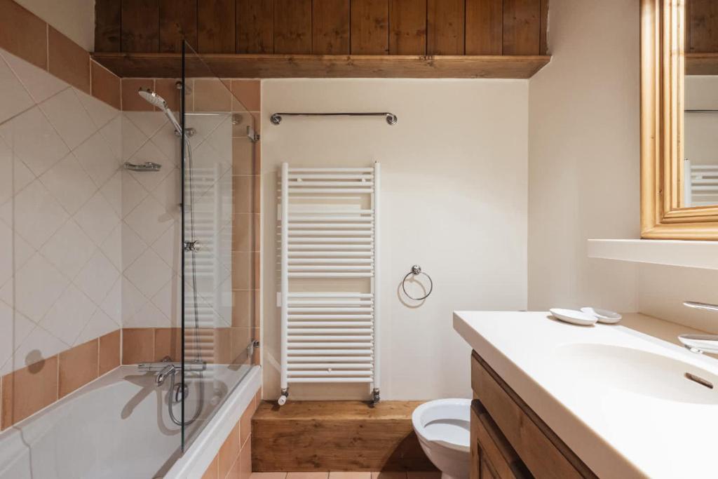 Ski-in out Duplex with Mountain Views - 5