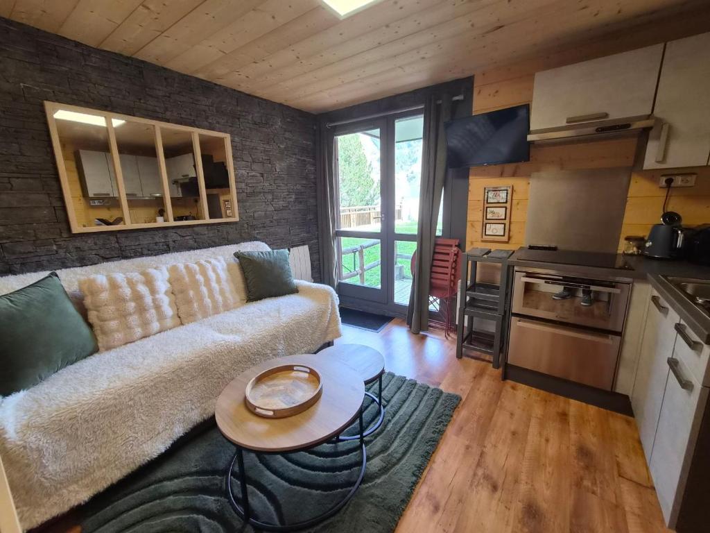 Studio avec animaux acceptés, parking - 4 pers. - FR-1-516-230 - 1