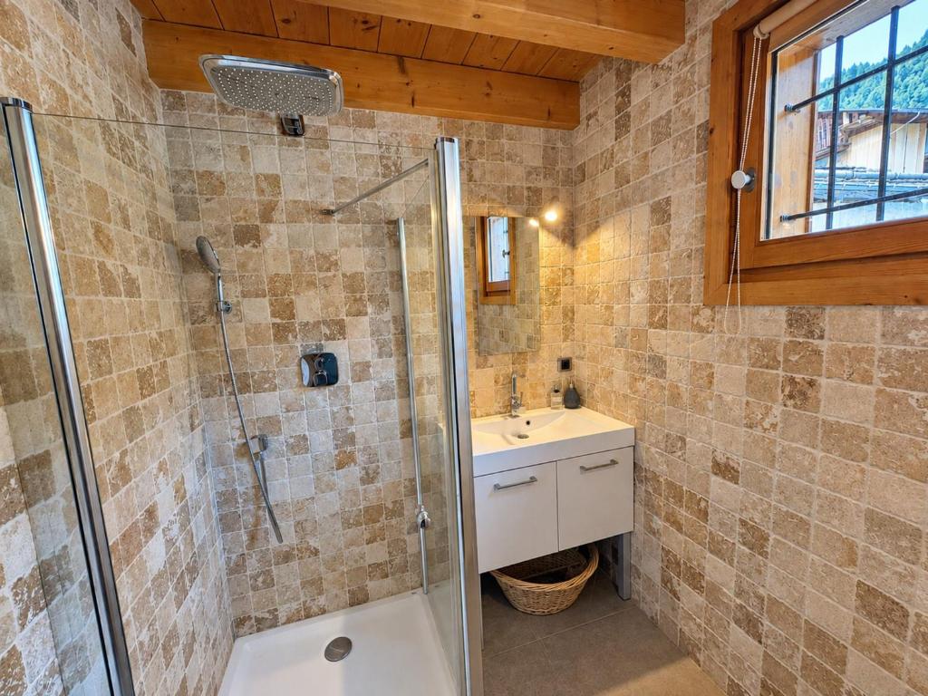 Chalet spacieux - 8 pers., vue montagne - FR-1-293-436 - 3