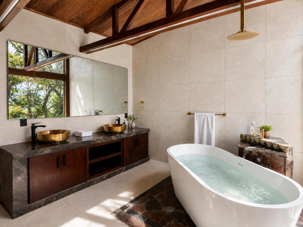 Chamánica Ecolodge, Coroico - Jungle Cabins with Hot Tub & Views - 5