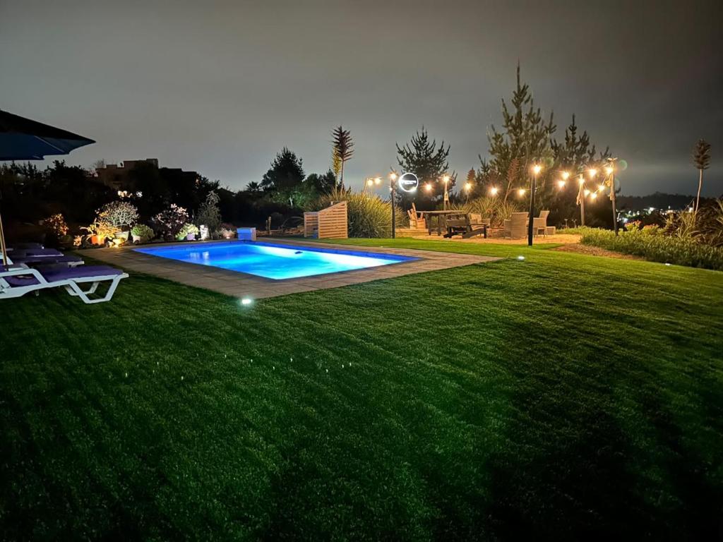 Casa Familiar con Piscina, Quincho y Fogón en Algarrobo - 1