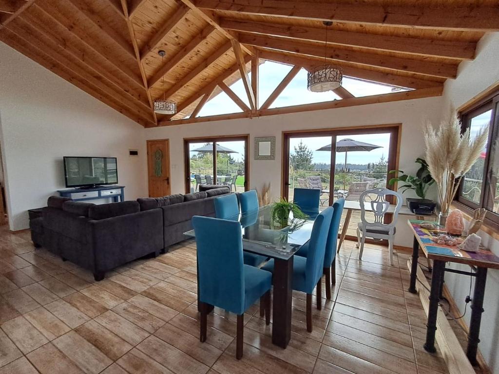 Casa Familiar con Piscina, Quincho y Fogón en Algarrobo - 3