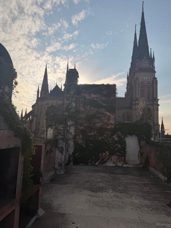Departamento al lado de la Basílica de Luján - 5