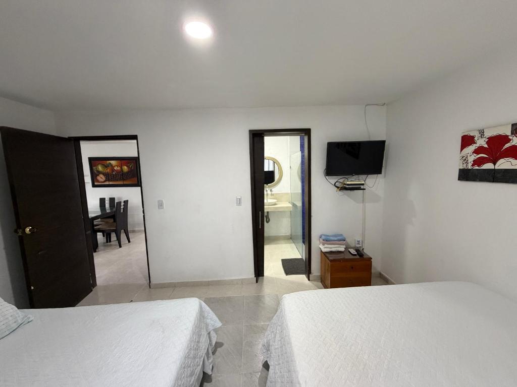 Apartamento Económico en Bocagrande para 8 Personas ICDI - 5