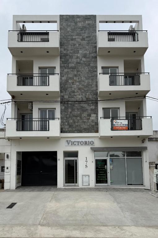 Victorio - 1