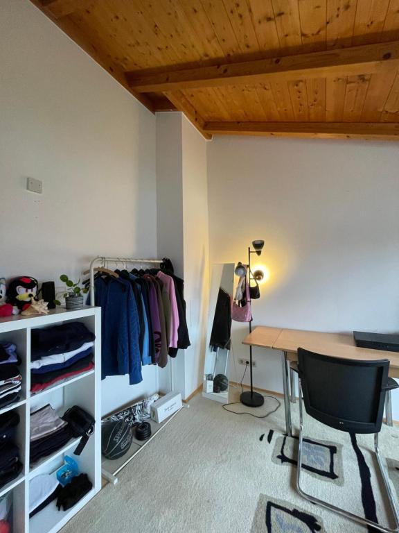 Homestay with Private Room - 4