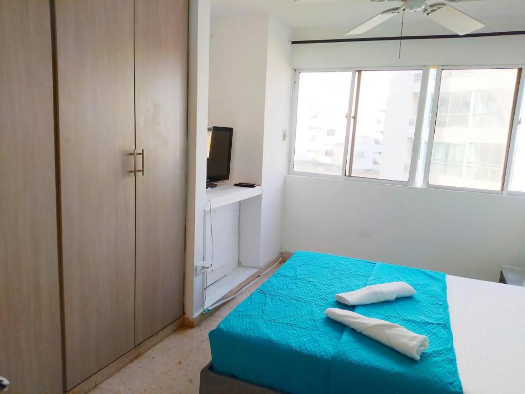Comodo Apartamento Central cerca a la Ciudad Amurallada - 4