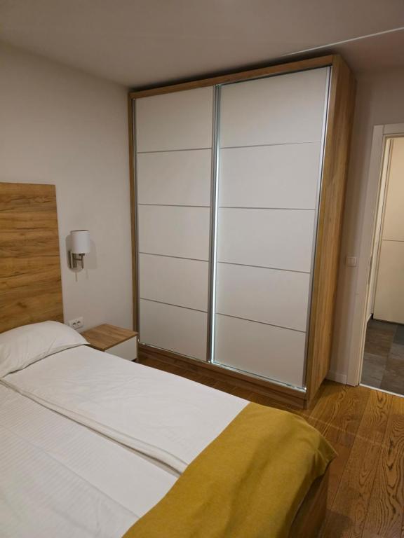 Aura suites 3 - 5