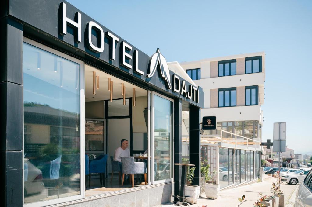 City Hotel Dajti - 1
