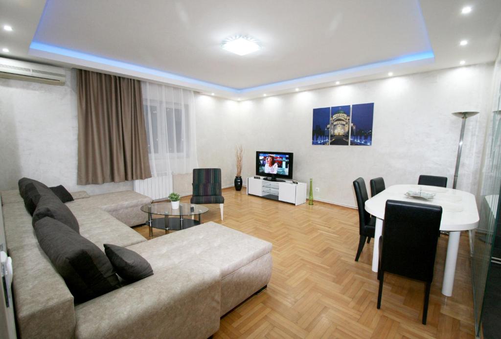 Apartment Grande Centar sa garažom - 2