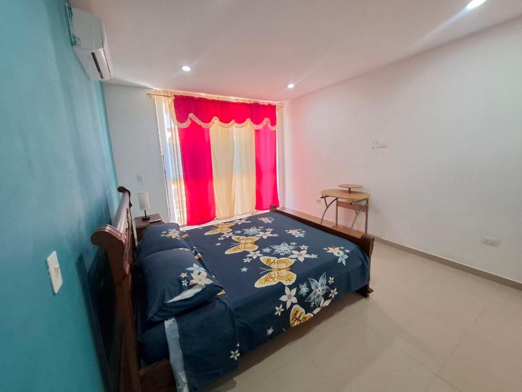 Apartamento Familiar con Aire y WiFi a 9 Minutos walking Playa Spratt Bight - 2