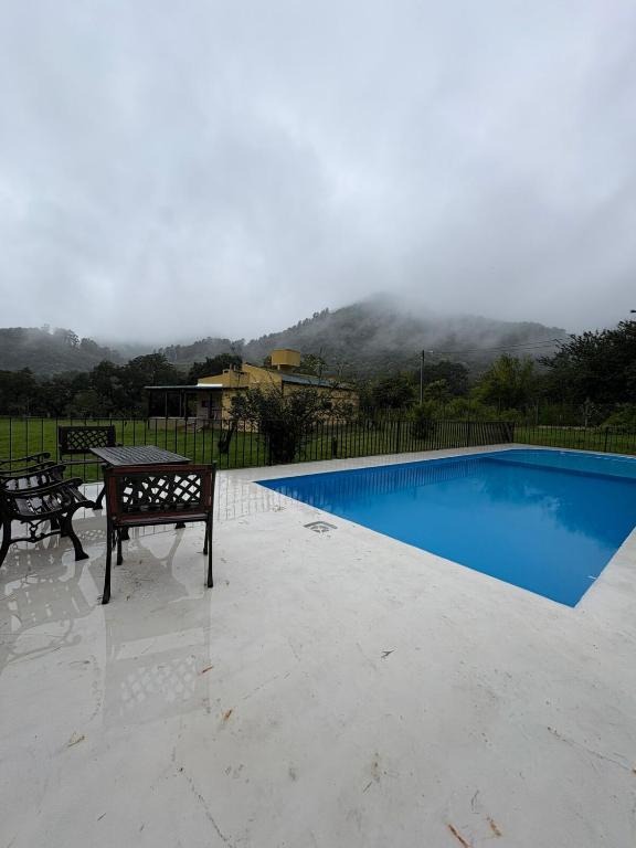 Casa entera en Yala con pileta, parrilla y tranquilidad absoluta - 2