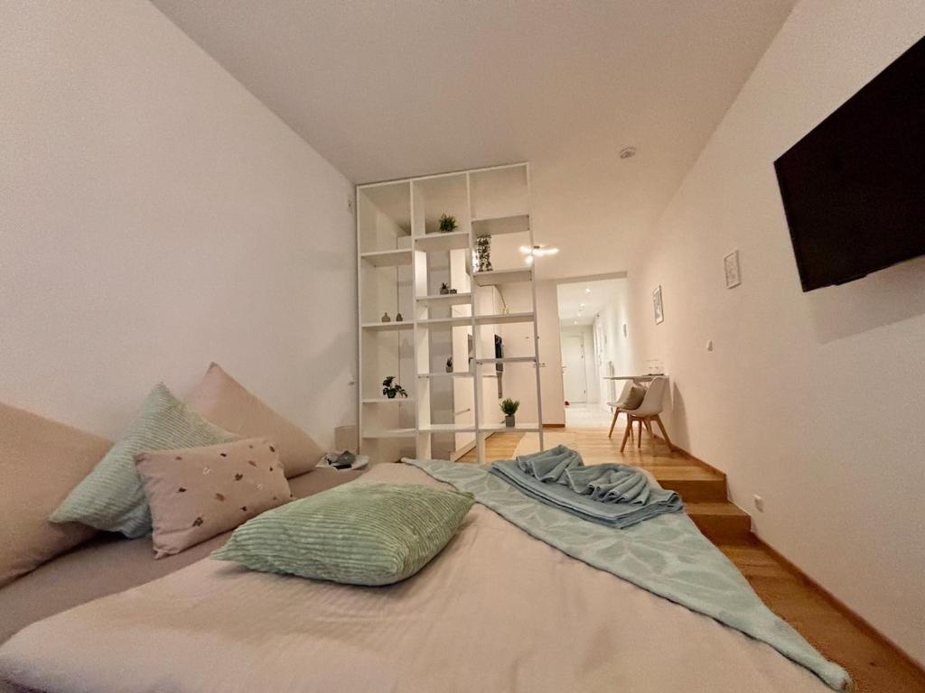 City Apartment - 3
