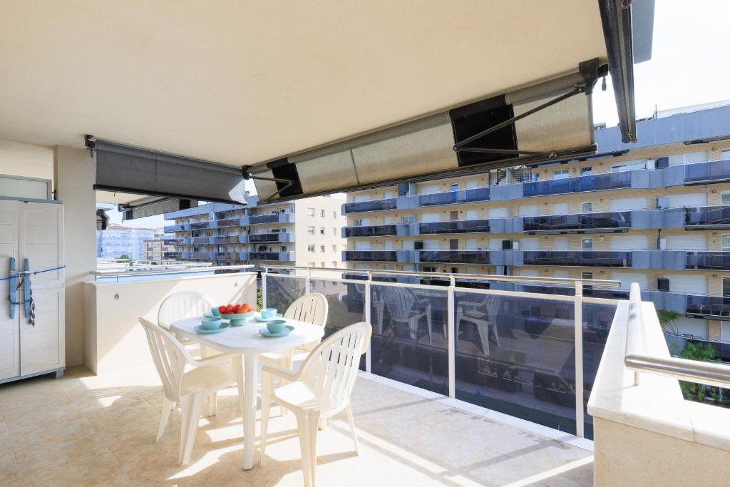 Apartamentos NOVA PINEDA 2 - 2