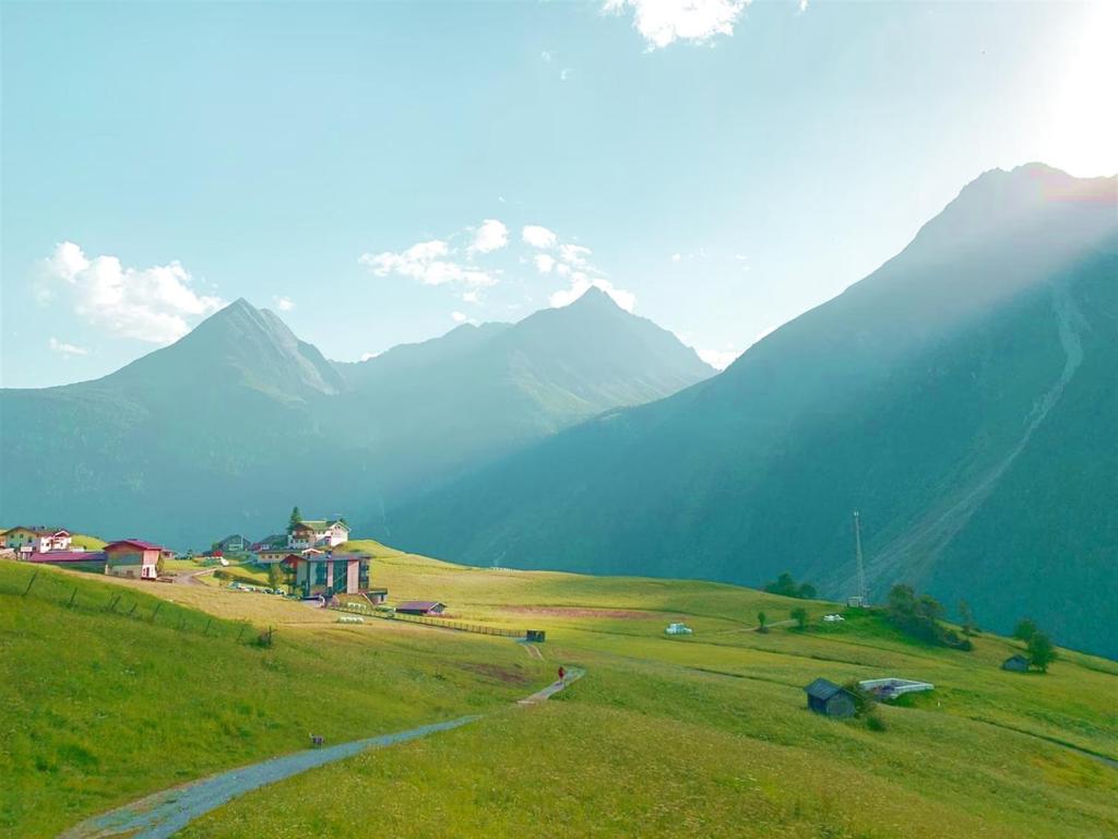 Alpine Ruhe und natürliche Schönheit in Huben - 3