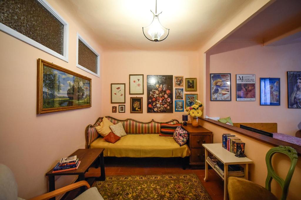 Apartment in the center with garden - 3