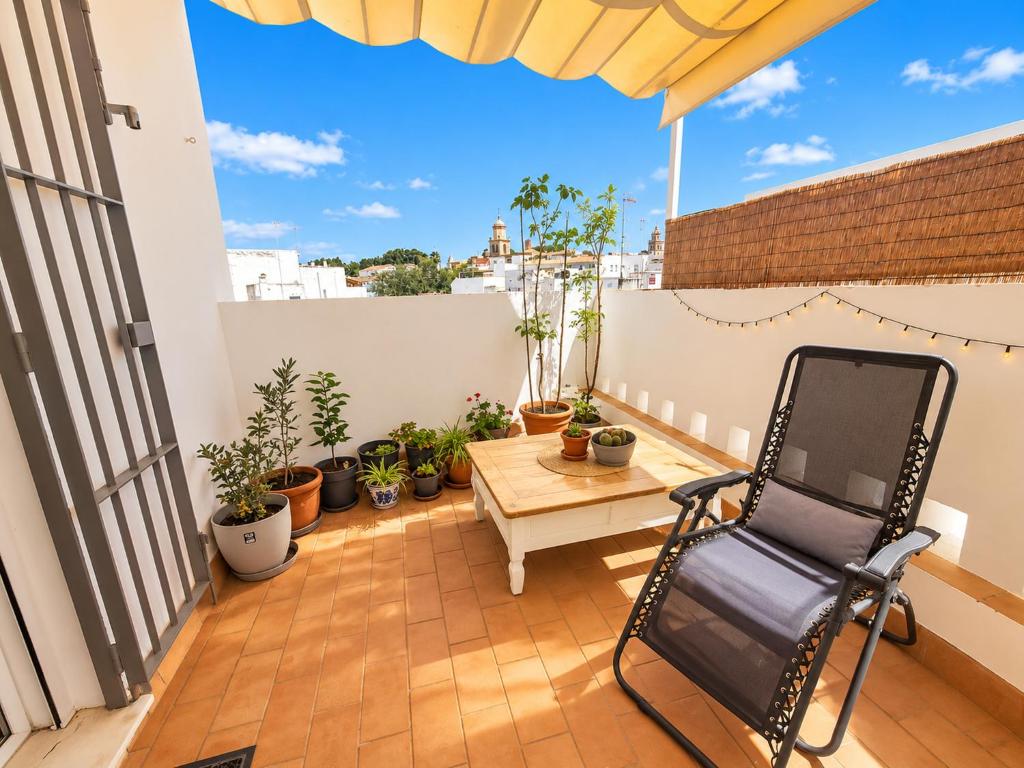 Ático luminoso con terraza de 28 m con plaza garaje a 9mn del centro - 3
