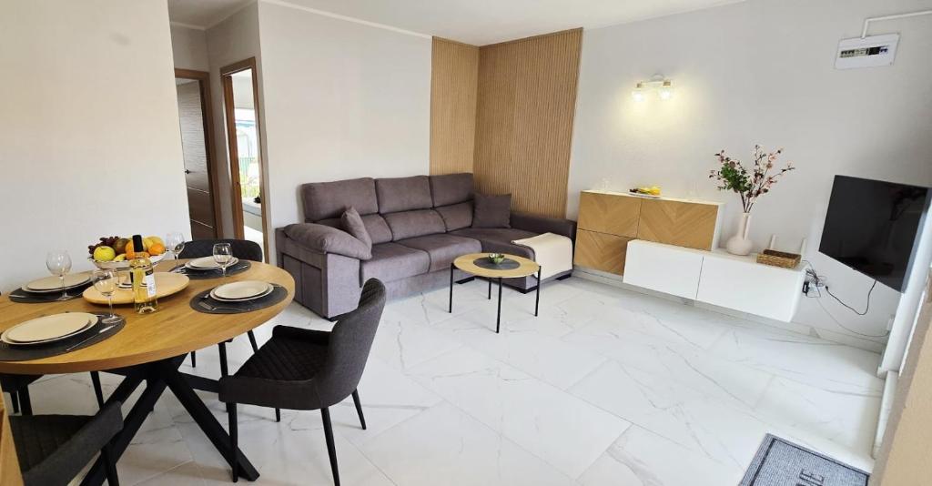 Peaceful Bungalow with Pool & Terrace - 2