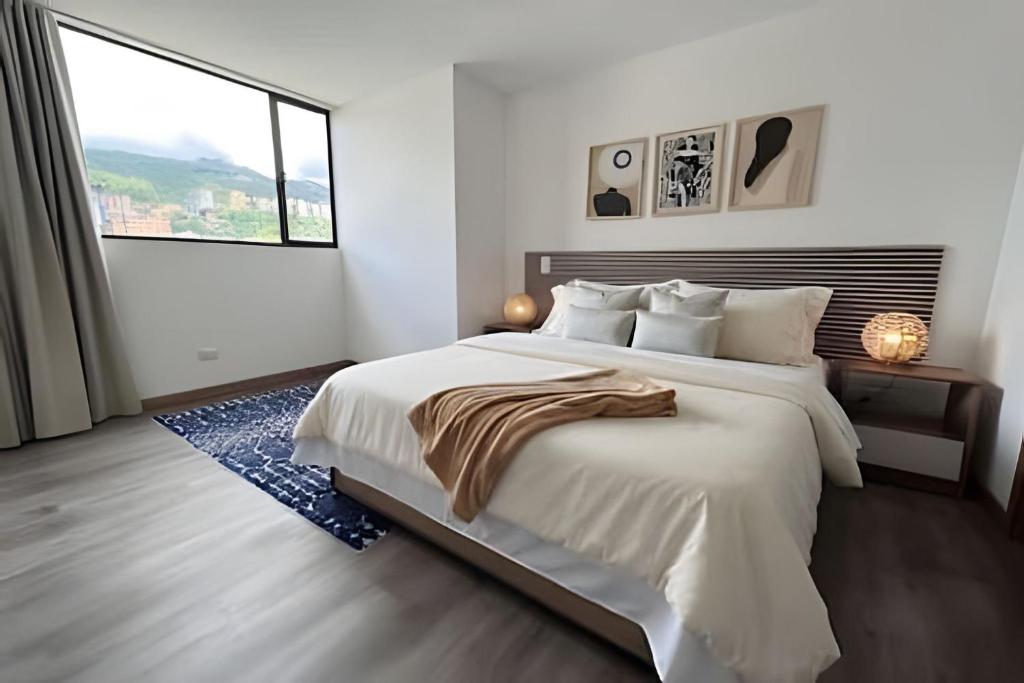 Modern Apartment with Pool and Coworking in Envigado - 1