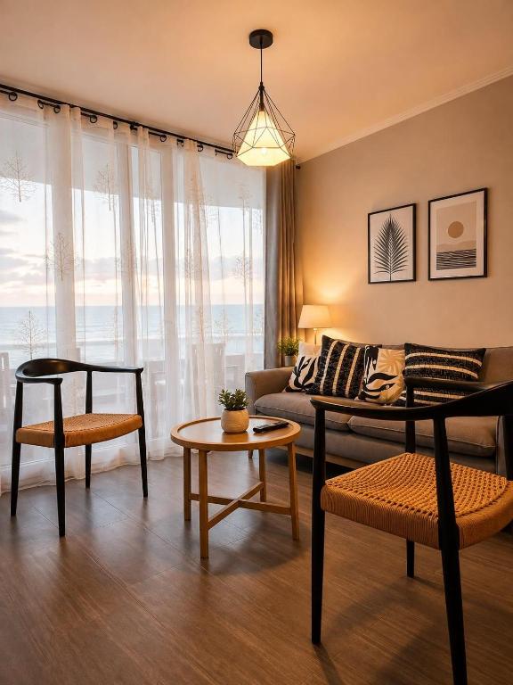 Ocean view, infinity pool, free parking - 2