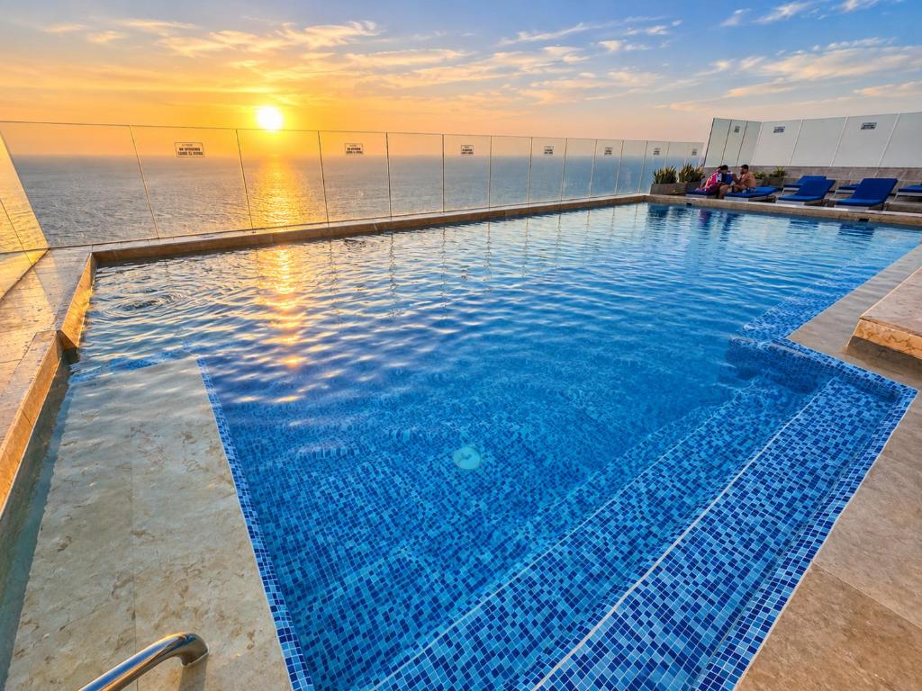 Murano Elite Bocagrande - vista al mar y piscina panoramica piso 40 - 2