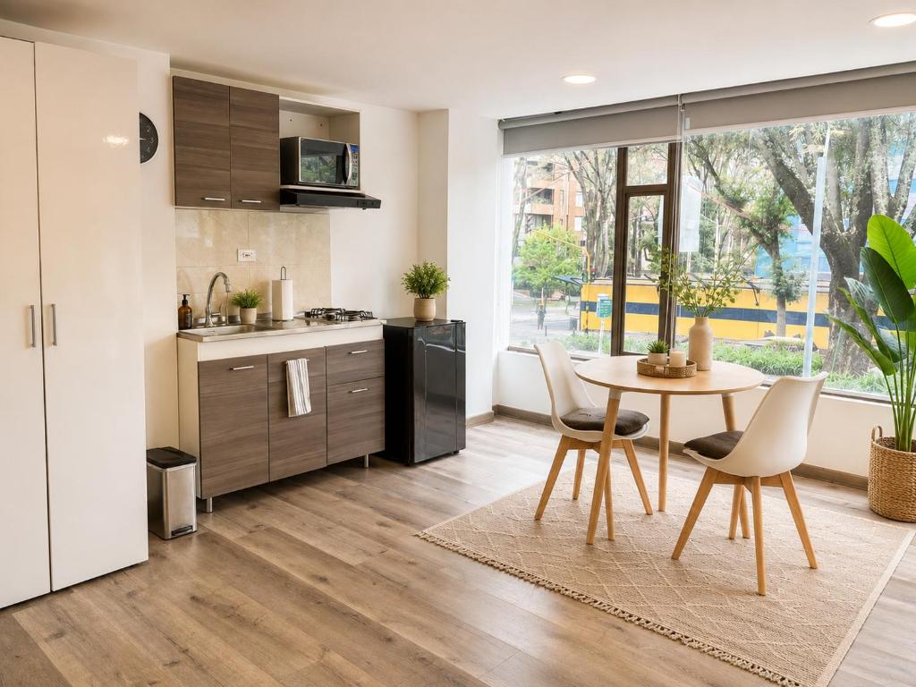 Bright King Studio ,Two blocks from Parque 93 - 2