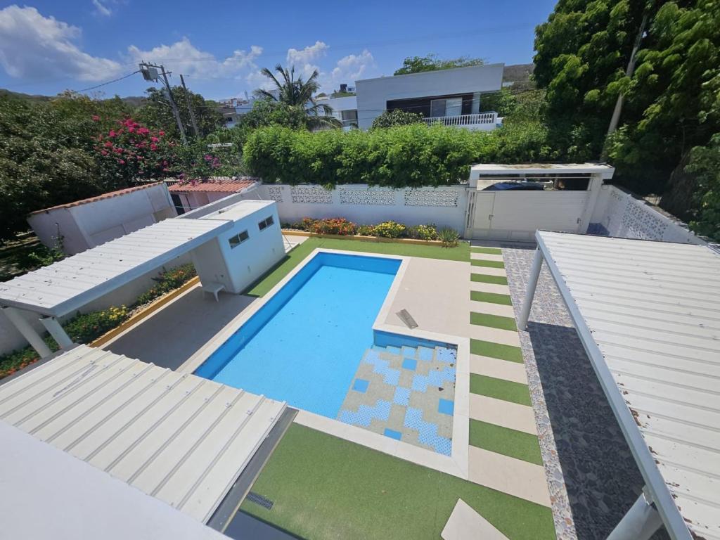 Casa cerca al mar - 1