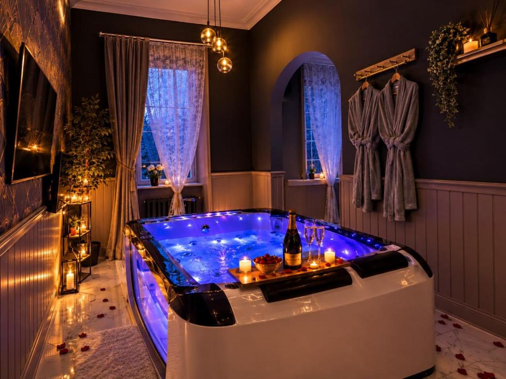 Royale Suite By MLK, Private Jacuzzi, MULHOUSE - 3