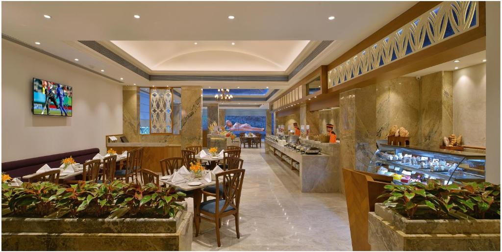 フォーチュン ランドマーク アーメダバード メンバー ITC ホテルズ グループ (Fortune Landmark, Ahmedabad - Member ITC Hotels' Group) レストラン