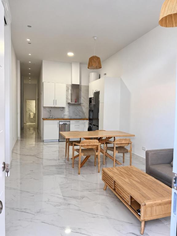 Los pinos Apartments - 3