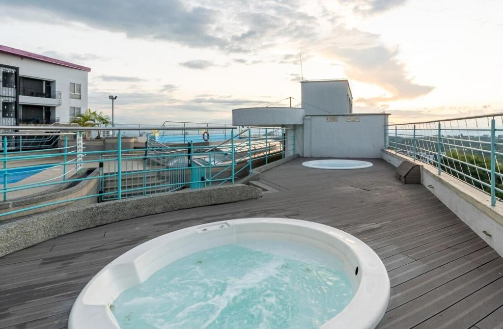 Escape to a comfortable and stylish place - 4